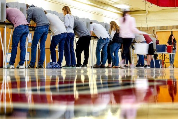 Americans Head To The Polls To Vote In The 2022 Midterm Elections 