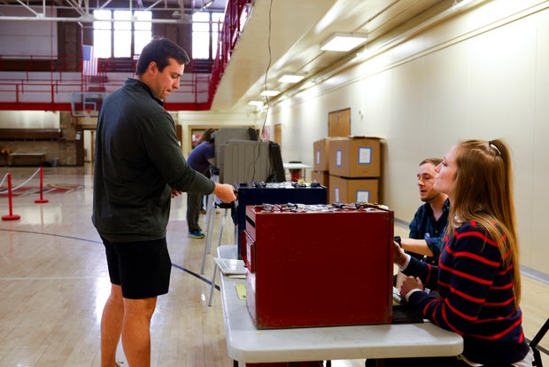 Americans Head To The Polls To Vote In The 2022 Midterm Elections 