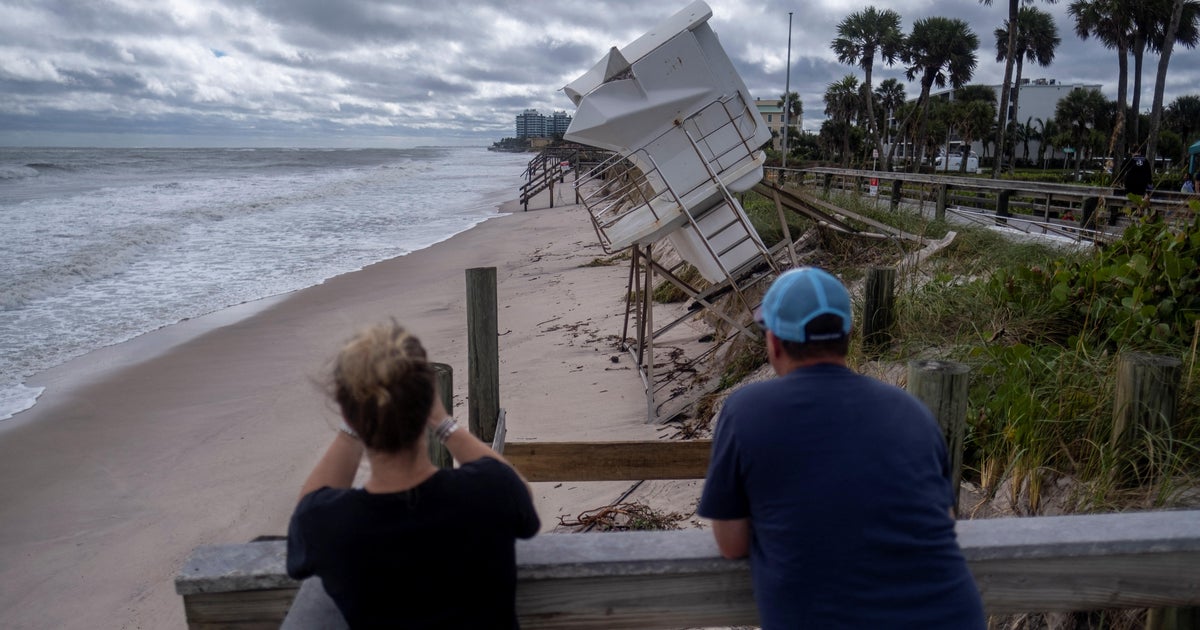 Nicole a big rainmaker as it moves through Georgia after killing at least 2 in Florida