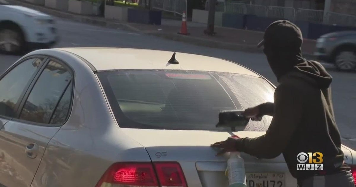 Mayor doubles down on squeegee strategy; video shows beating in area