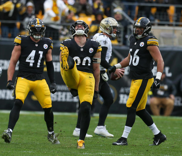 PITTSBURGH, PA - NOVEMBER 13: Pittsburgh Steelers linebacker T.J. Watt (90)  is announced during the national football league game between the New  Orleans Saints and the Pittsburgh Steelers on November 13, 2022