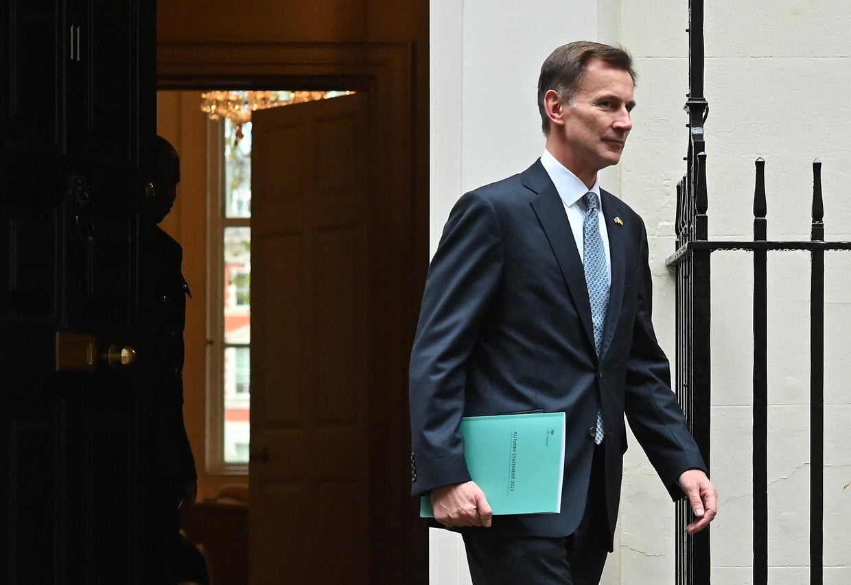 BRITAIN-POLITICS-BUDGET 