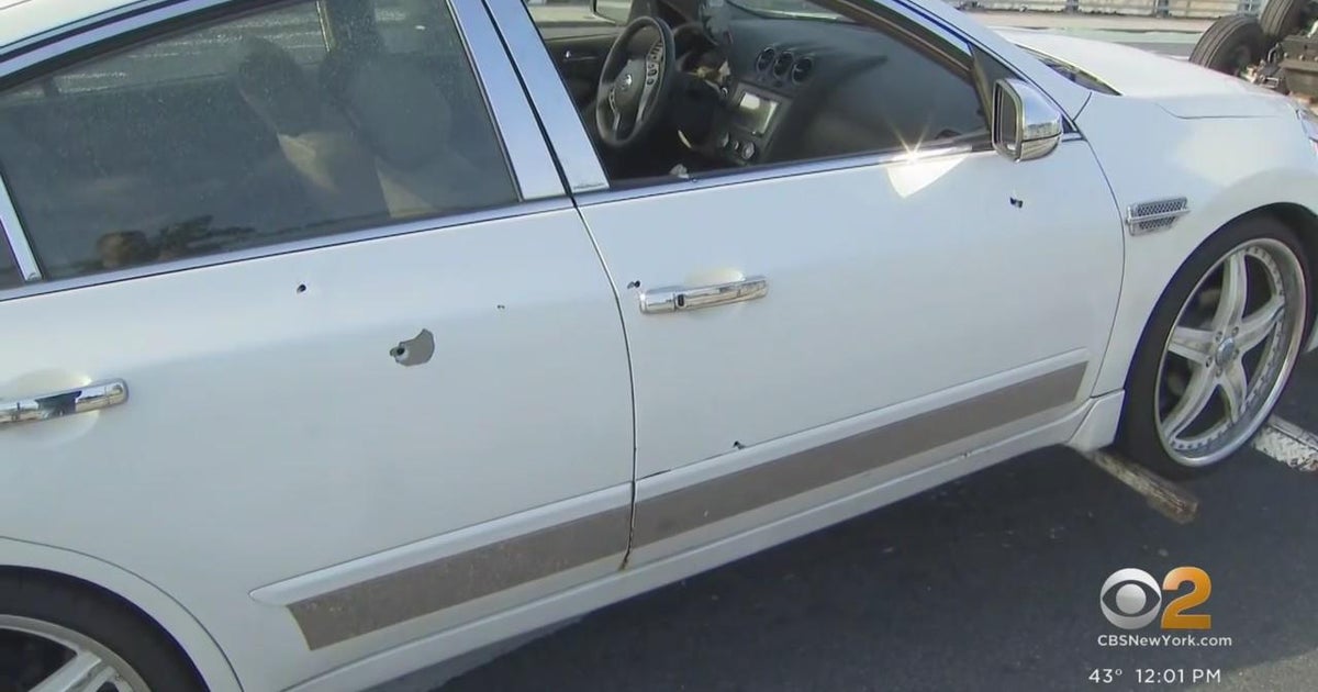Police suspect road rage led to Queens shooting - CBS New York