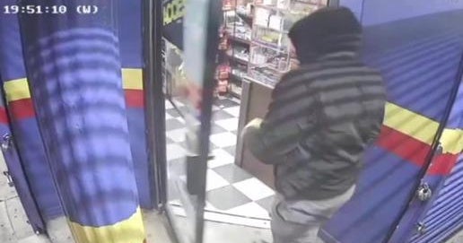 Video 2 wanted for stealing ATM in Olney, Philadelphia police say