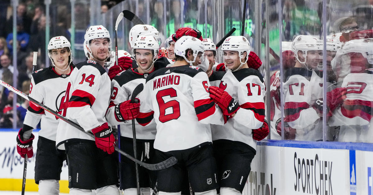 Maple Leafs fall to Devils in OT as New Jersey wins its 11th in a