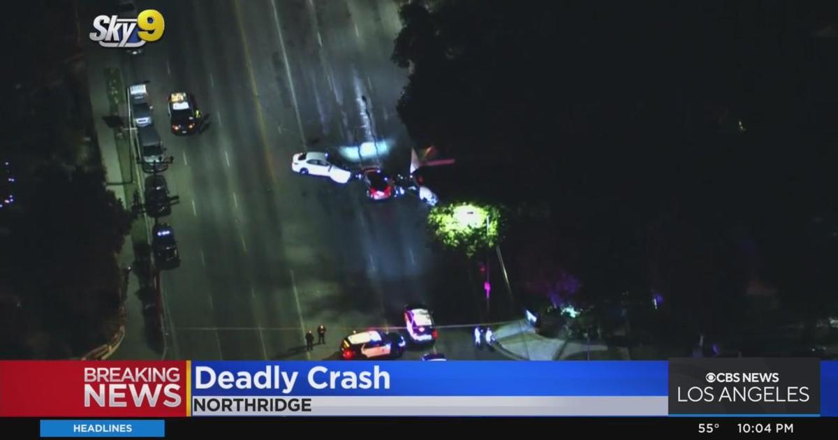 Deadly Crash In Northridge Inures 7 People Cbs Los Angeles