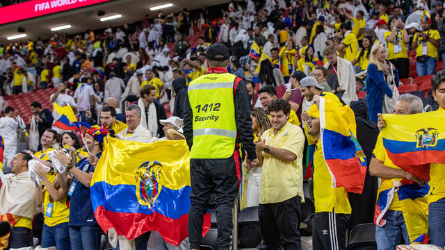 Ecuador fans chant 