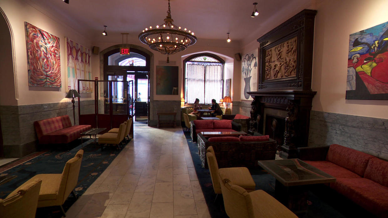 The Chelsea Hotel: Inside an urban utopia - CBS News