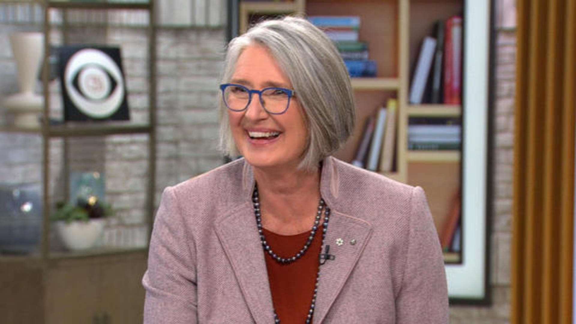 Best-selling author Louise Penny on new Inspector Gamache novel, A World  of Curiosities - CBS News