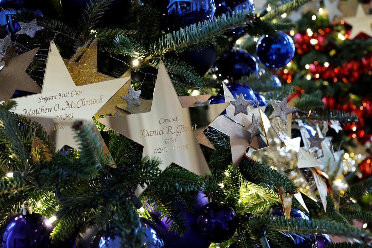 Christmas decorations on the theme "We the People" are unveiled at the White House 