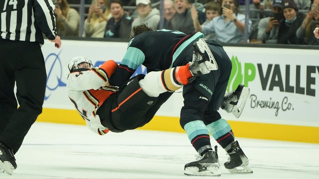 NHL: NOV 11 Ducks at Kraken 