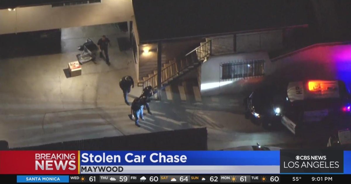 Pursuit suspect arrested after fleeing from car on foot into apartment ...