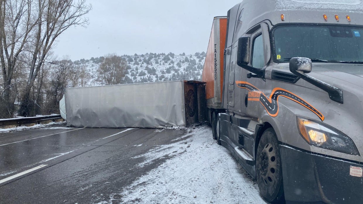 Winter Storm causes delays, closures along I-70, other mountain roadways