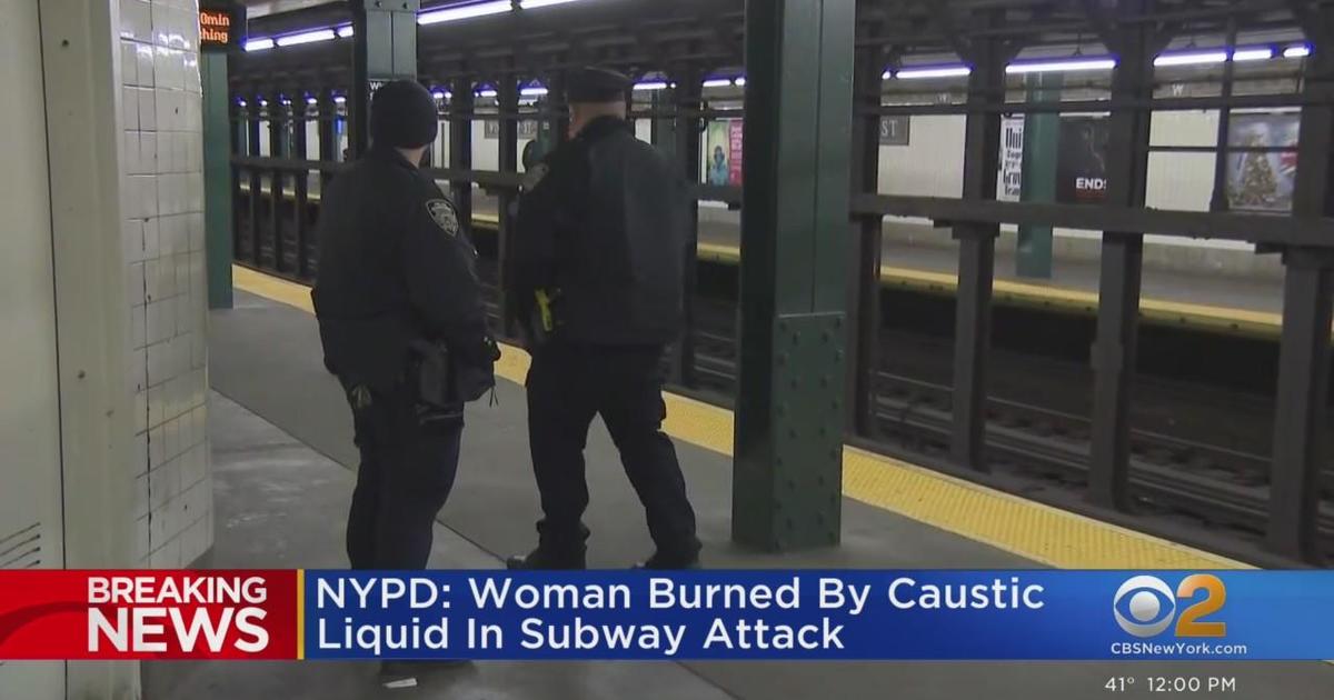 Woman Burned By Caustic Liquid In Subway Attack Cbs New York