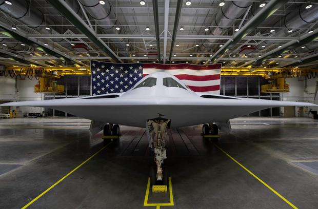 U.S. unveils new nuclear stealth bomber, the B-21 Raider 