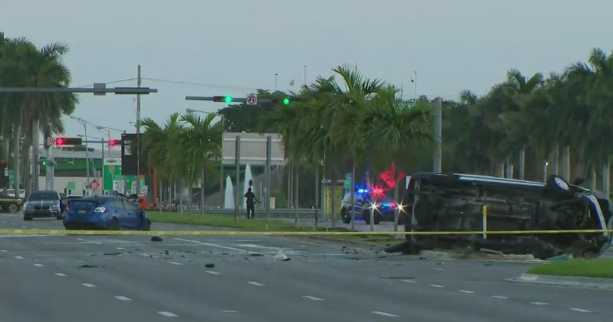 One dead in Miami Gardens high speed crash