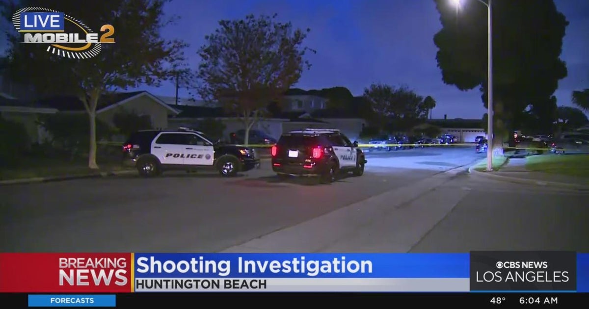 Huntington Beach shooting locks down neighborhood - CBS Los Angeles