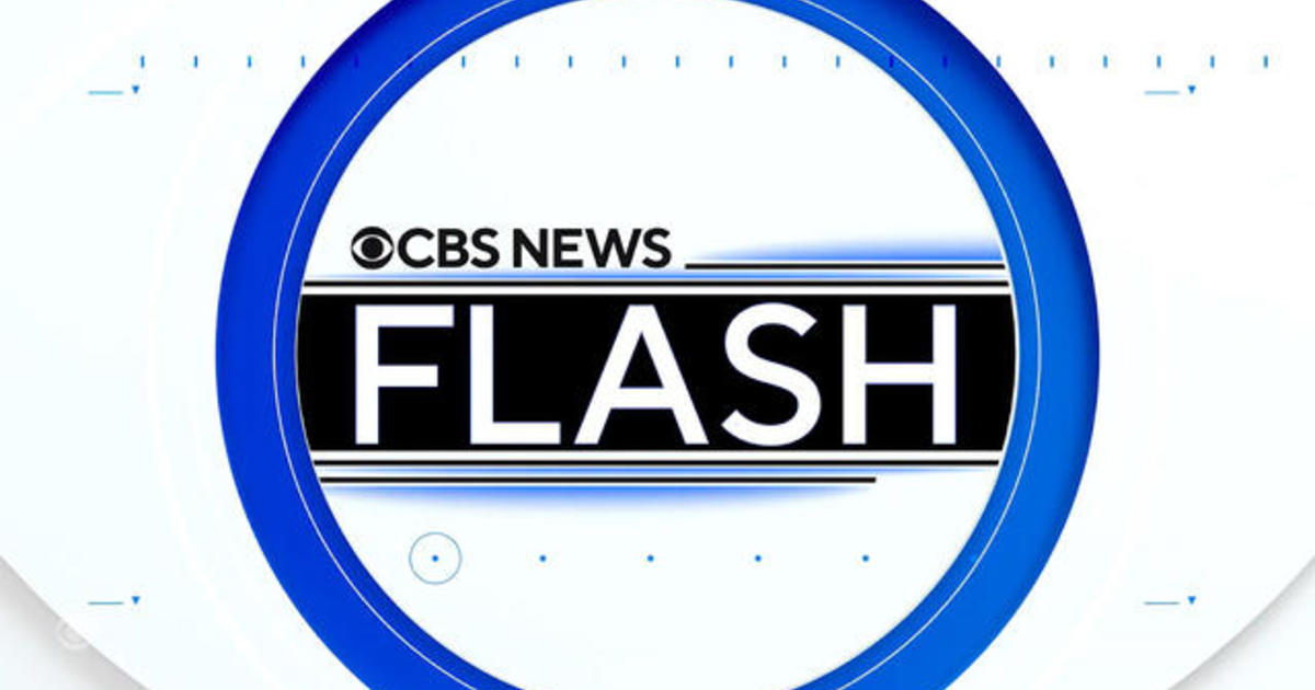 Warnock projected to win Georgia Senate runoff: CBS News Flash Dec. 7, 2022
