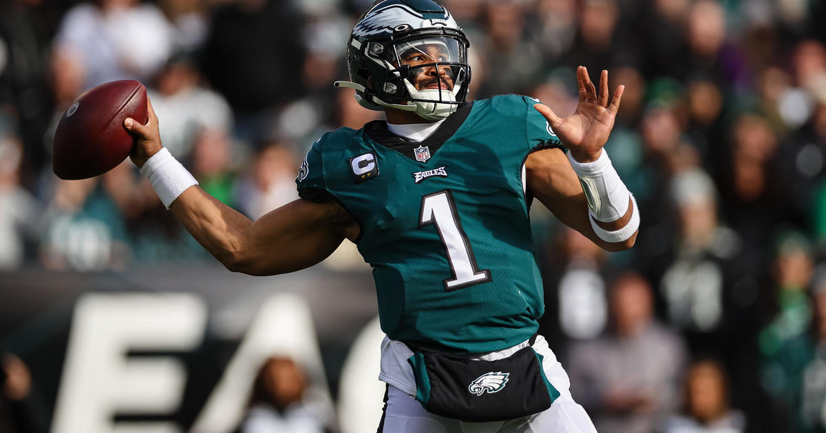 Eagles' Jalen Hurts named Player of the Week for game vs. Packers