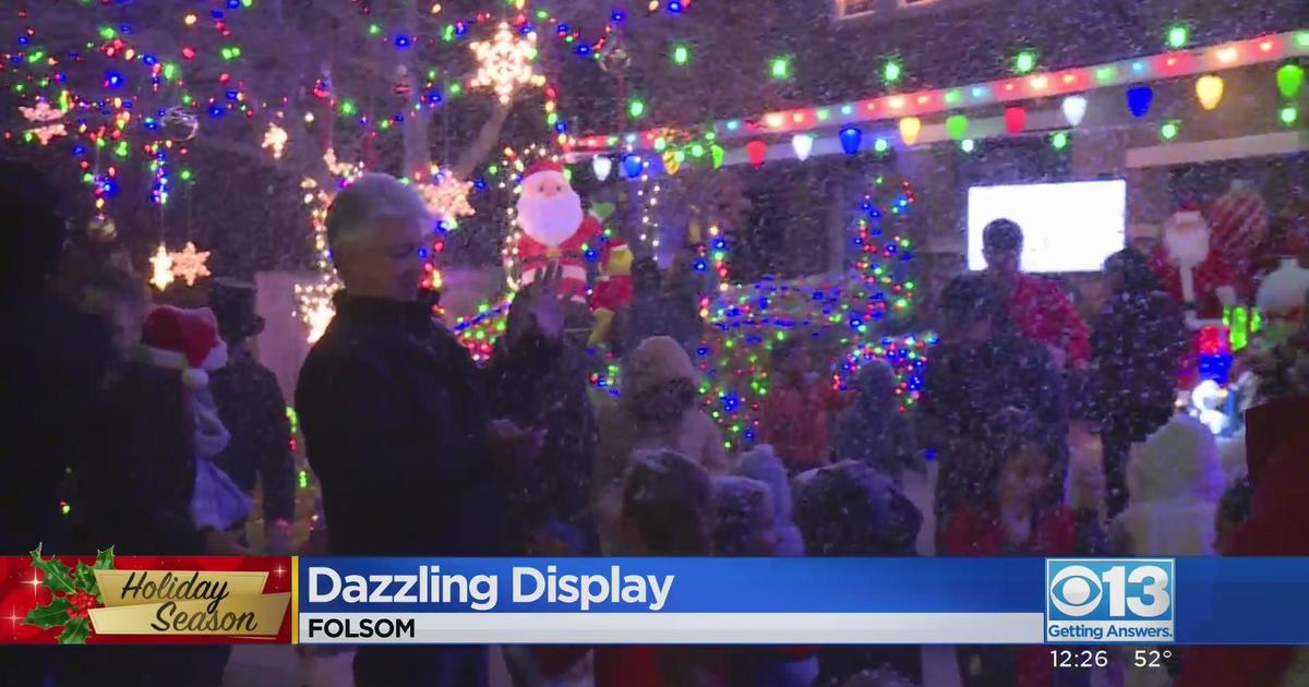 Holiday light show dazzles community members in Folsom CBS Sacramento