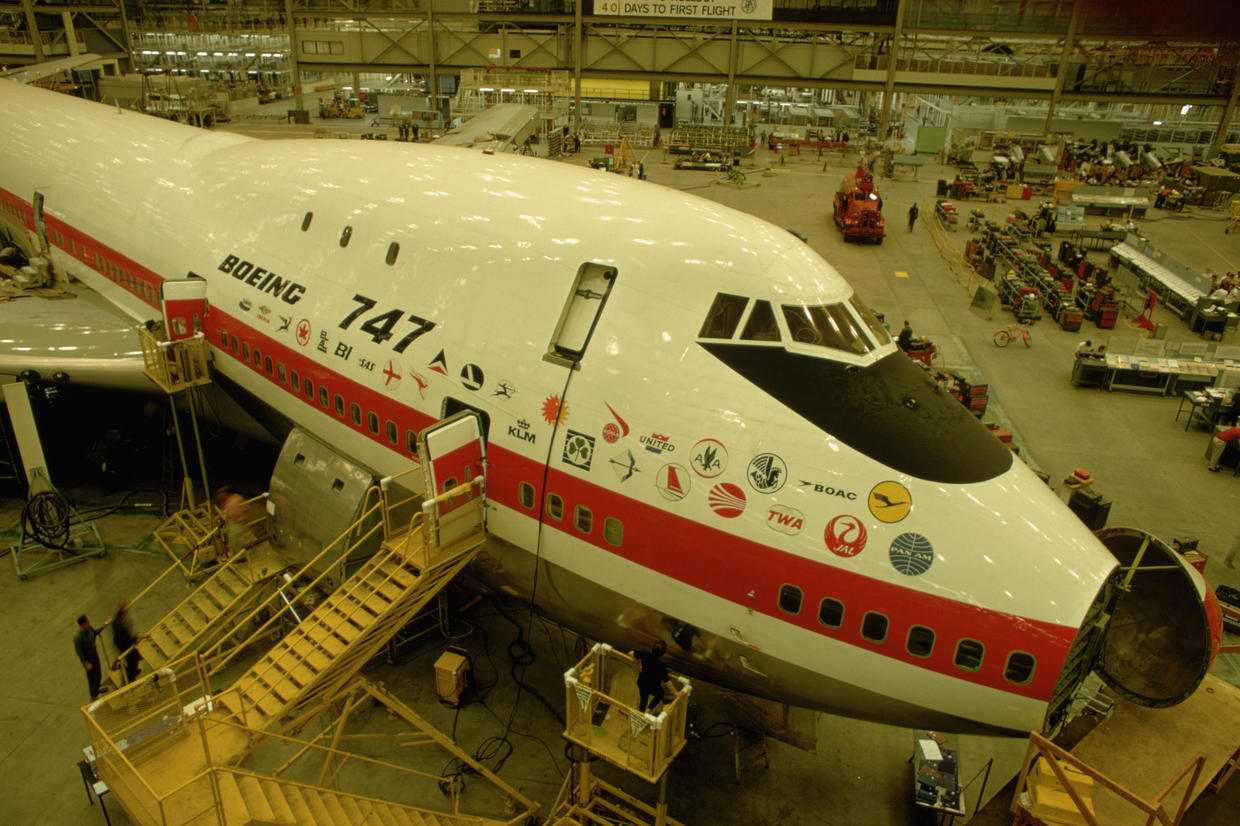 boeing-s-last-747-rolls-out-of-washington-state-factory-cbs-news