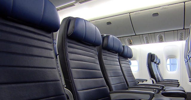 Senator introduces legislation calling on FAA to redo seat size test