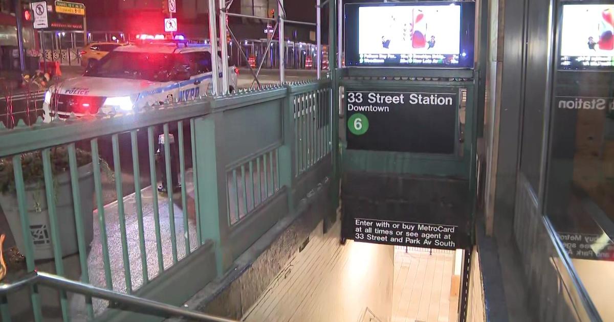 Police: Subway Rider Slashed In Head On 6 Train In Manhattan - CBS New York