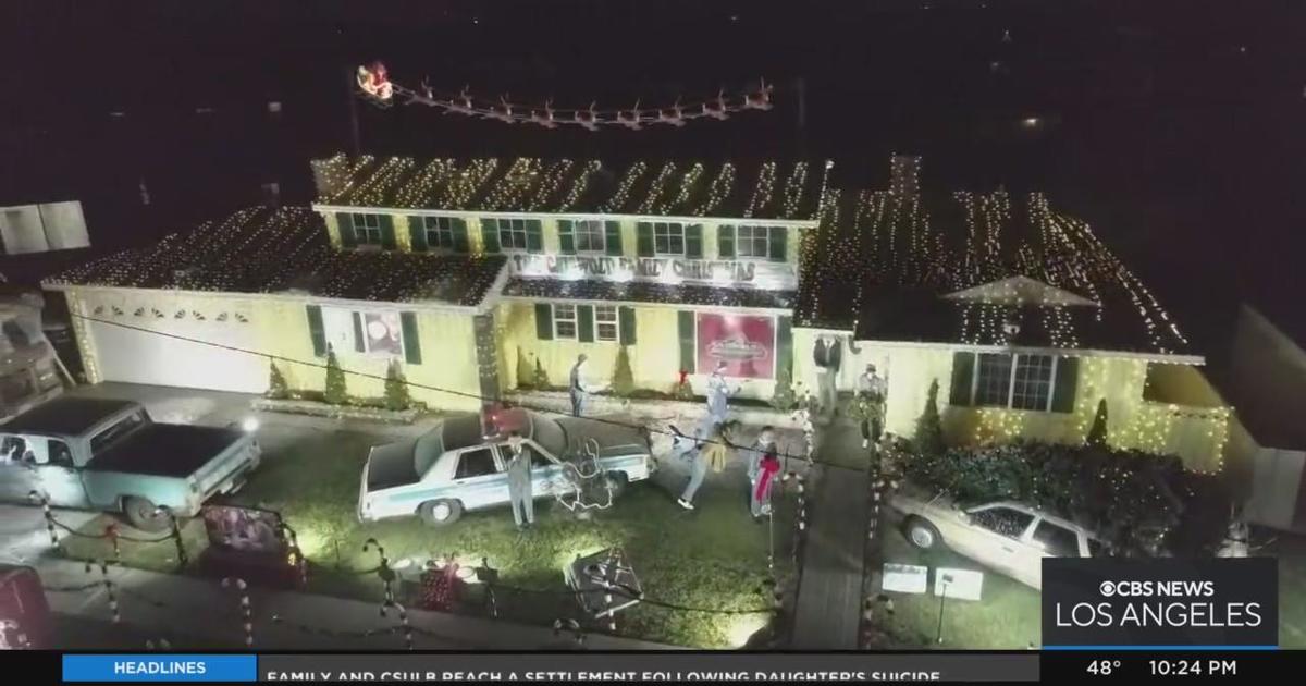 "Christmas Vacation" house returns to La Mirada CBS Los Angeles