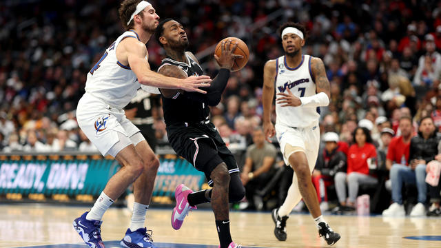 Los Angeles Clippers v Washington Wizards 