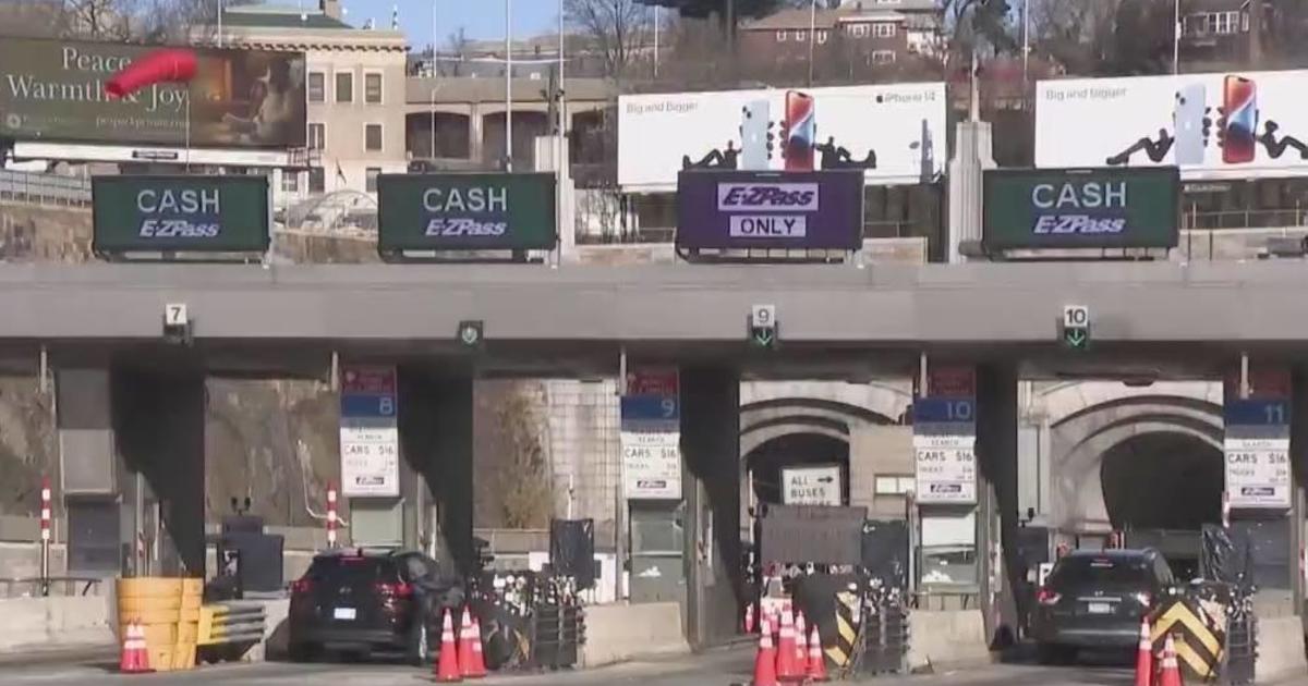 Washington Bridge, Holland Tunnel and Lincoln Tunnel affected by