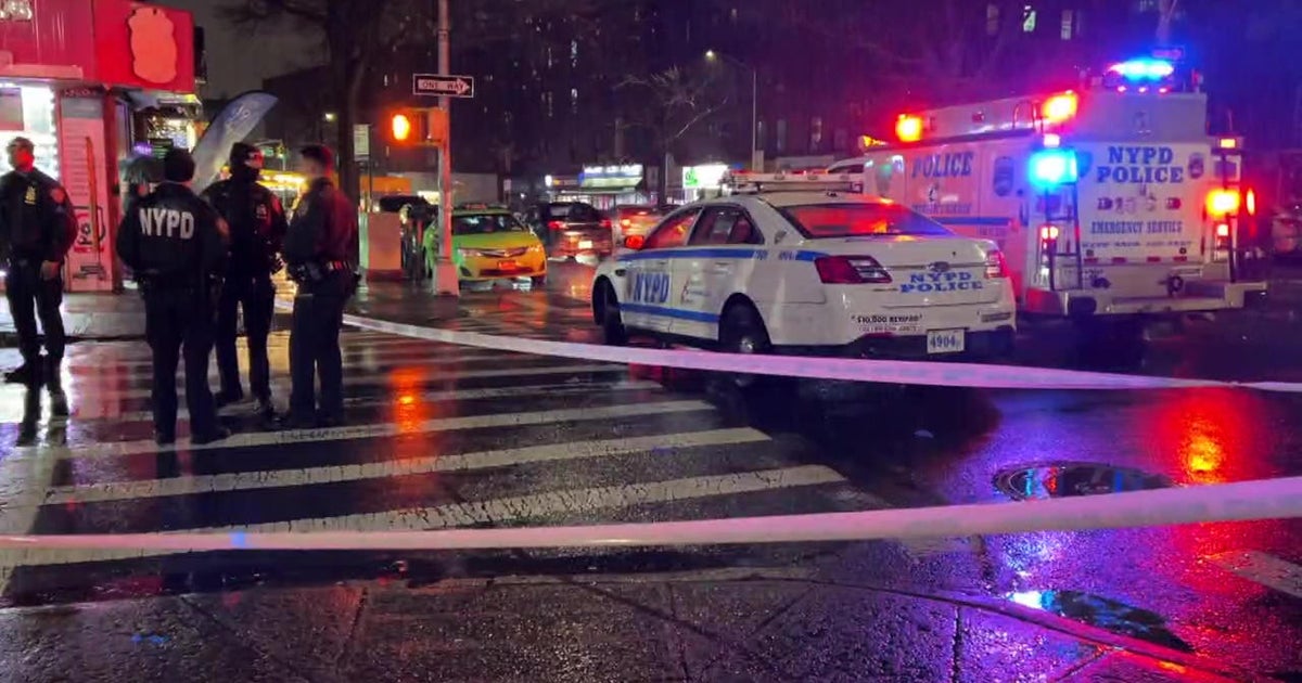 NYPD investigating following triple shooting in Jackson Heights, Queens