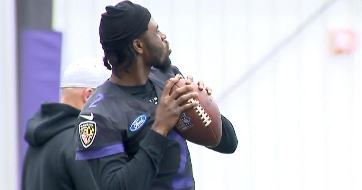 Tyler Huntley practices, but no decision yet on Ravens' top two