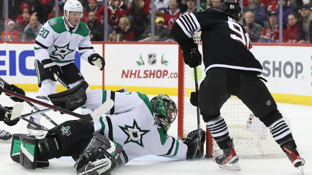 Wedgewood stops 35 shots as Stars down Devils 4-1