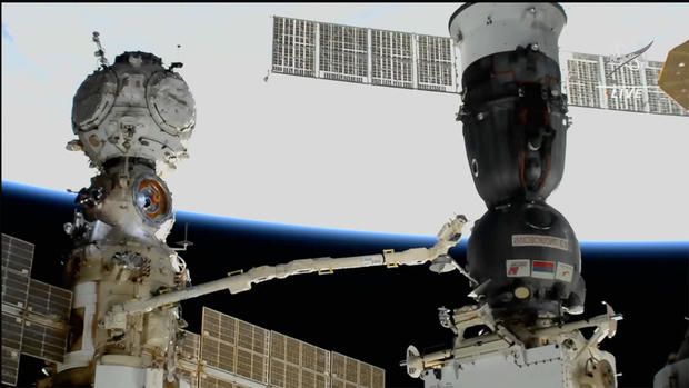 Russians call off spacewalk to troubleshoot significant Soyuz coolant leak 