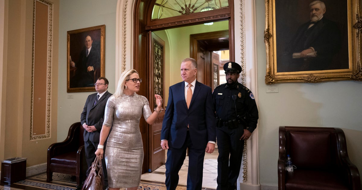 Last-minute push to pass bipartisan immigration deal fails, dooming yet another reform effort