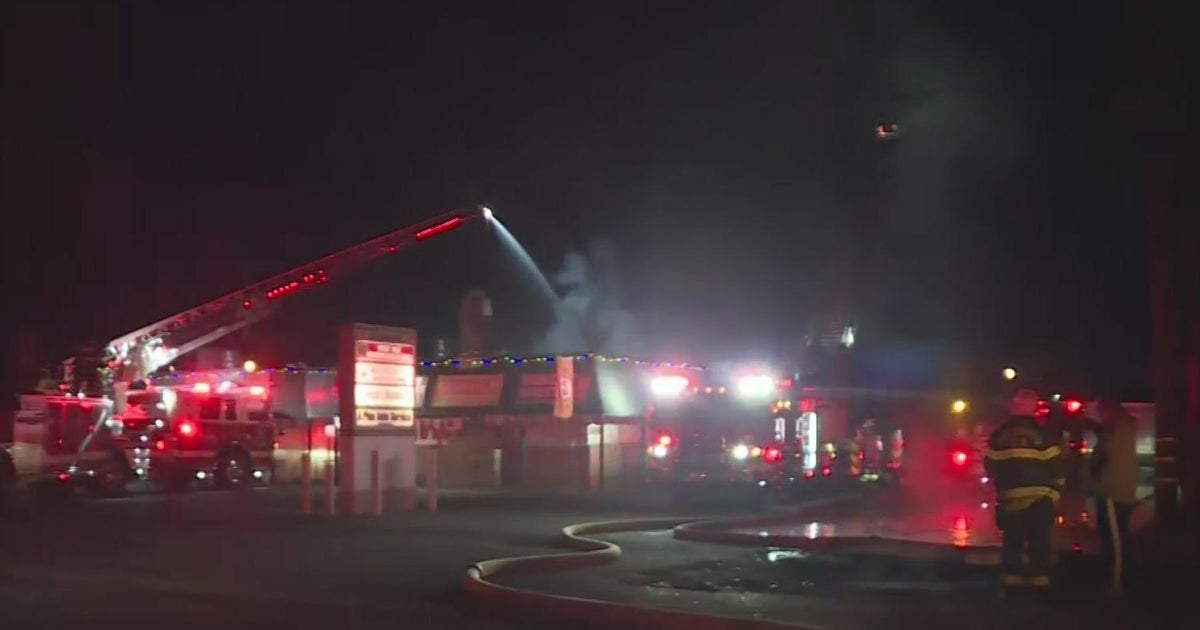 West Sacramento auto shop destroyed by 2-alarm fire