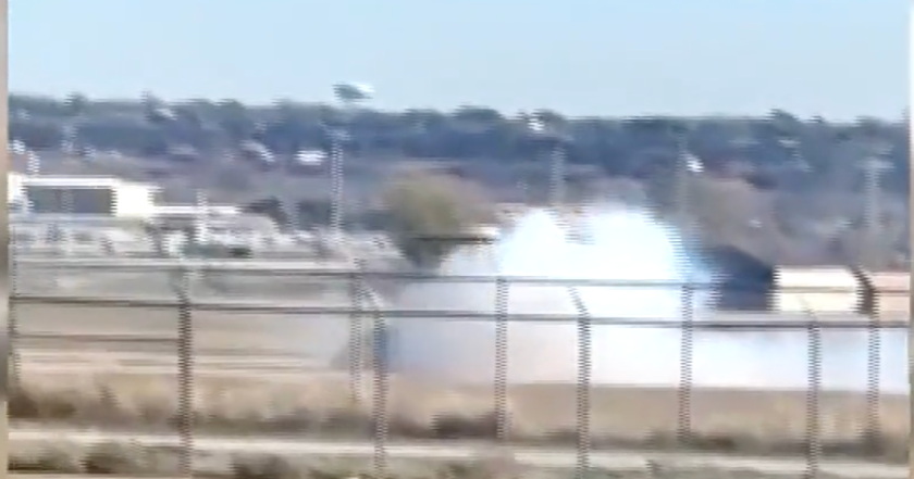 Video shows pilot ejecting from F-35 military jet, making crash landing in  Fort Worth