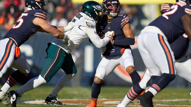 NFL: DEC 18 Eagles at Bears 