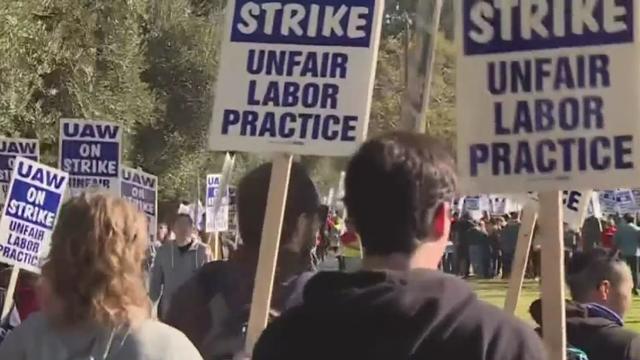 UC workers reach deal to end strike 