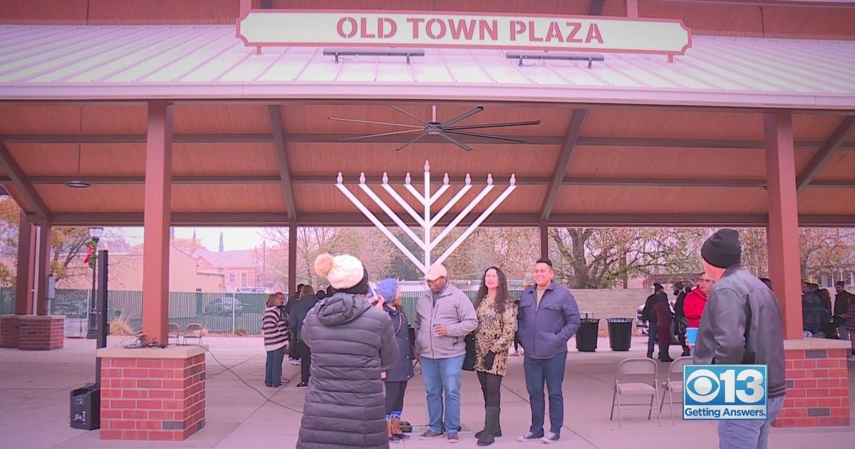 Elk Grove celebrates first night of Hanukkah