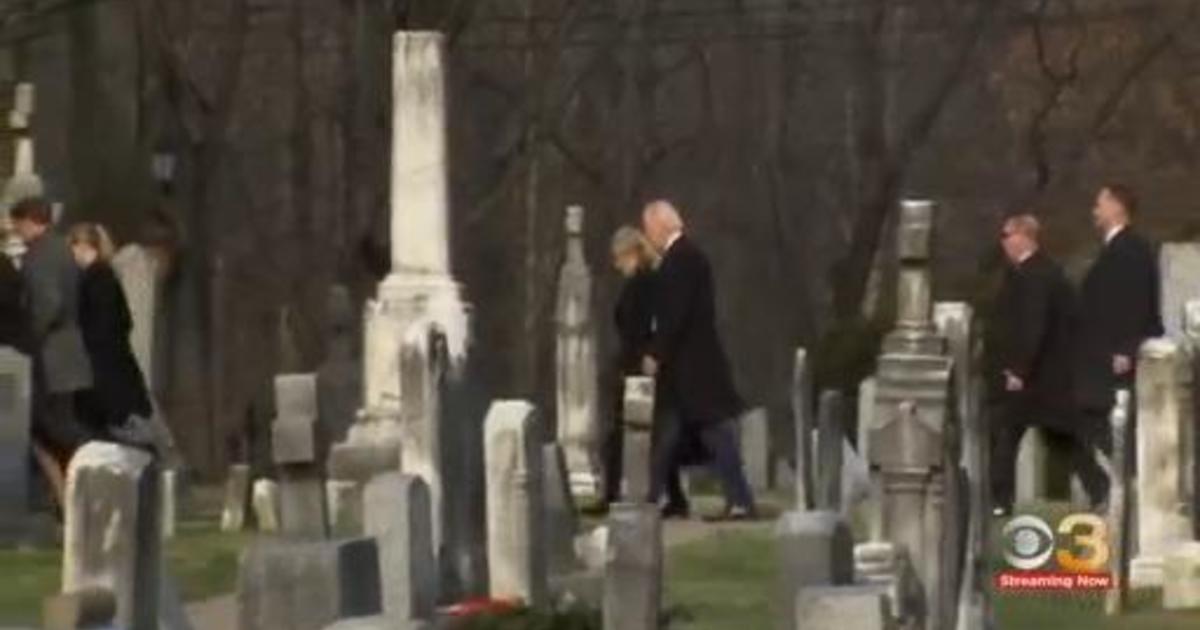 President Biden, family members visit memorial in Delaware for late-wife, daughter