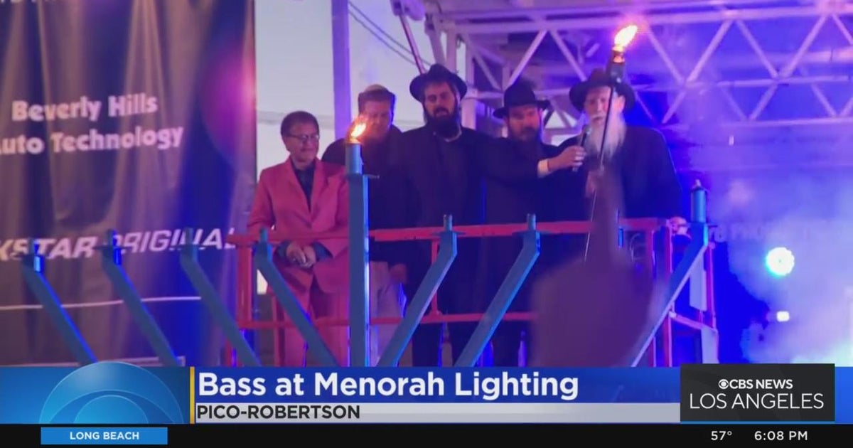 Mayor Bass attends menorah lighting at Hanukkah festival in Pico