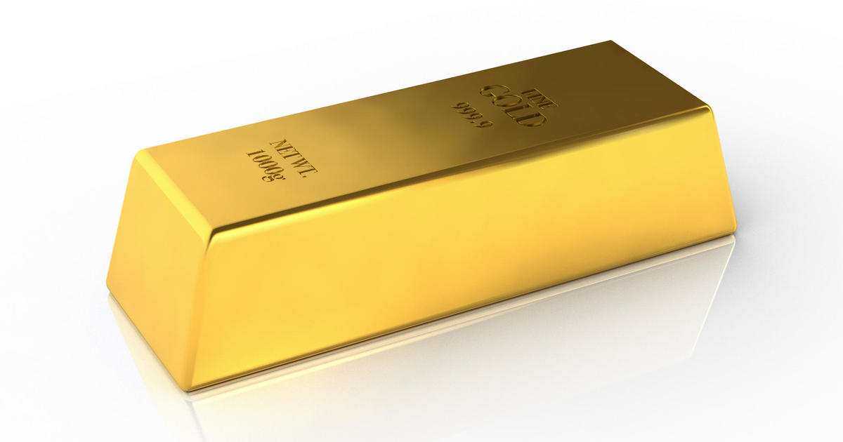 How much should you invest in gold? - CBS News