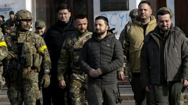 cbsn-fusion-zelenskyy-expected-to-visit-us-as-congress-sits-on-spending-bill-that-includes-ukraine-aid-thumbnail-1563751-640x360.jpg 
