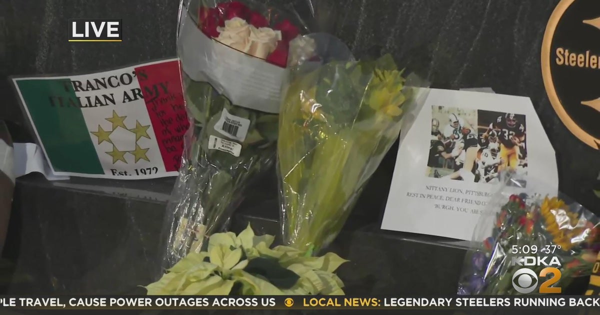 Steelers fans create memorial for Franco Harris - CBS Pittsburgh