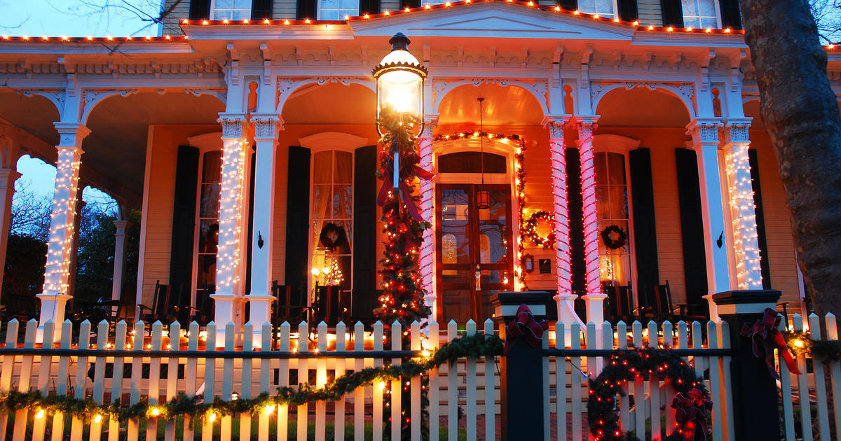 Best Christmas towns in US? Cape May, Atlantic City on list CBS