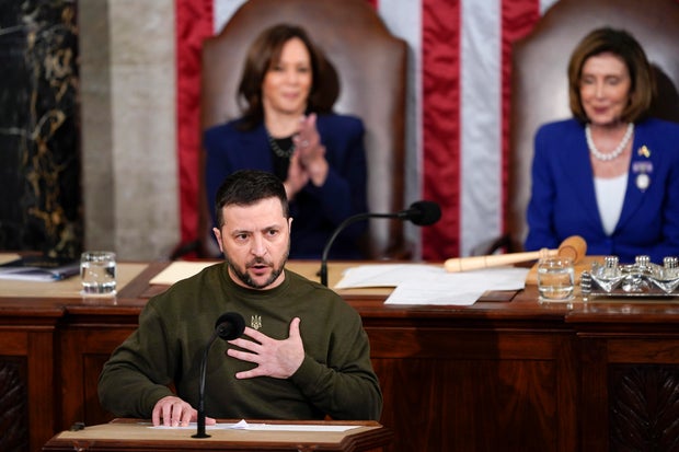 Ukrainian President Volodymyr Zelenskyy addresses a joint meeting of Congress