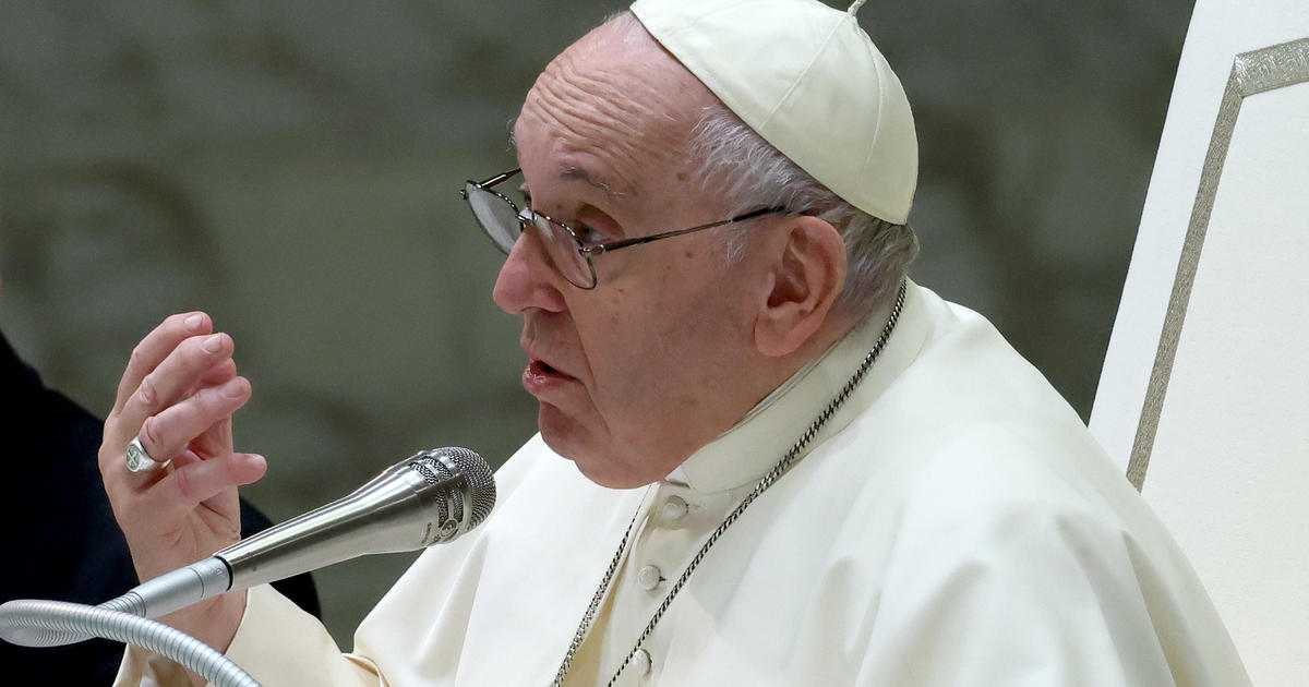 Pope warns Vatican staff an "elegant demon" lurks among them