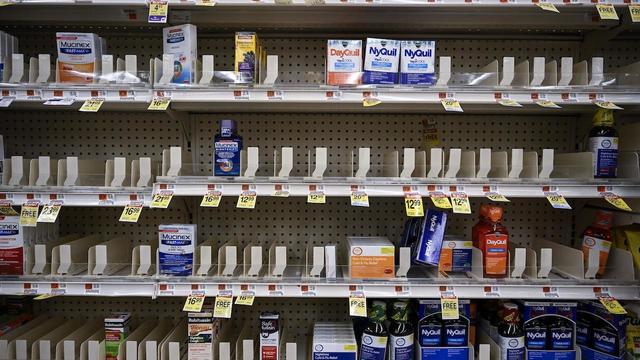Medicine shortage worries U.S. parents amid tridemic 