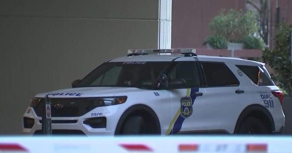 Man killed inside Center City hotel: Philadelphia police - CBS Philadelphia